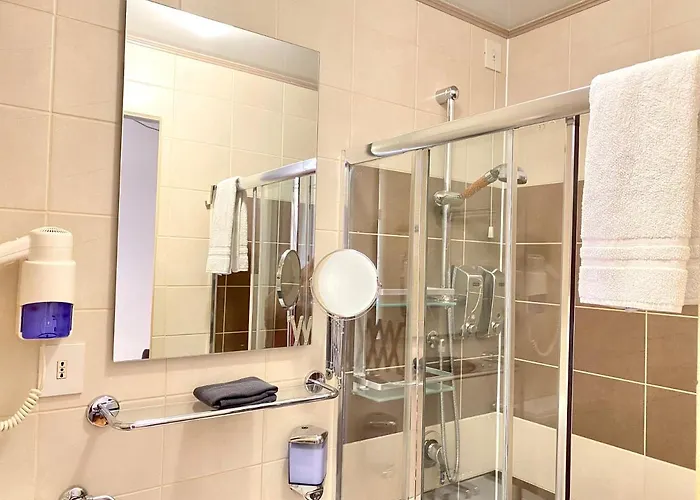 Bed and Breakfast Roome 4*