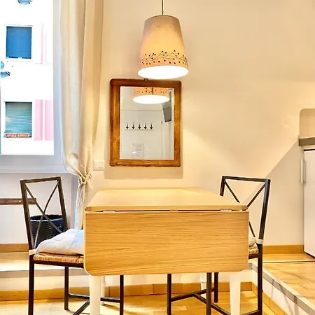 住宿加早餐酒店 鲁美b＆b酒店