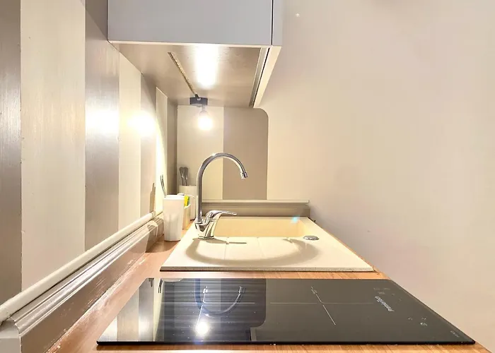 Frühstückspension Roome 4*