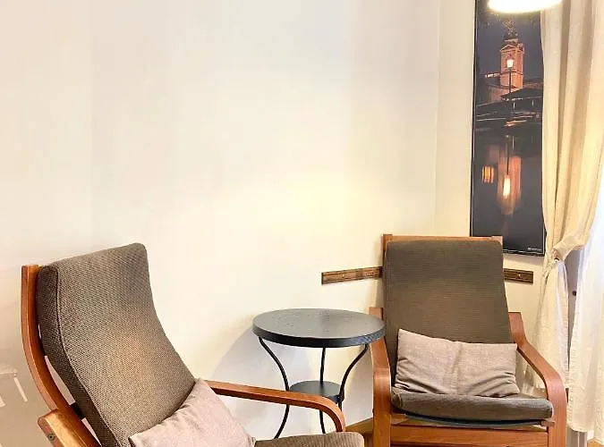 Frühstückspension Roome 4*